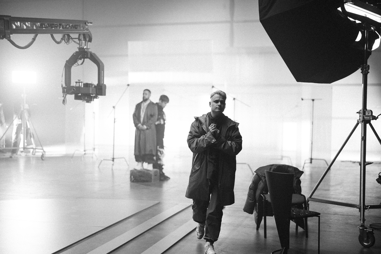 Джамала и Монатик объединились, чтобы поддержать ментальное здоровье во время войны (видео)